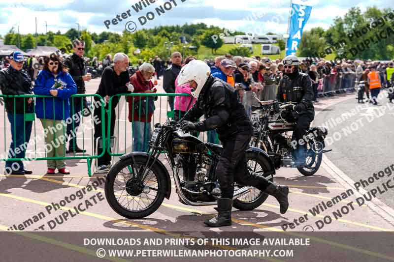 Vintage motorcycle club;eventdigitalimages;no limits trackdays;peter wileman photography;vintage motocycles;vmcc banbury run photographs